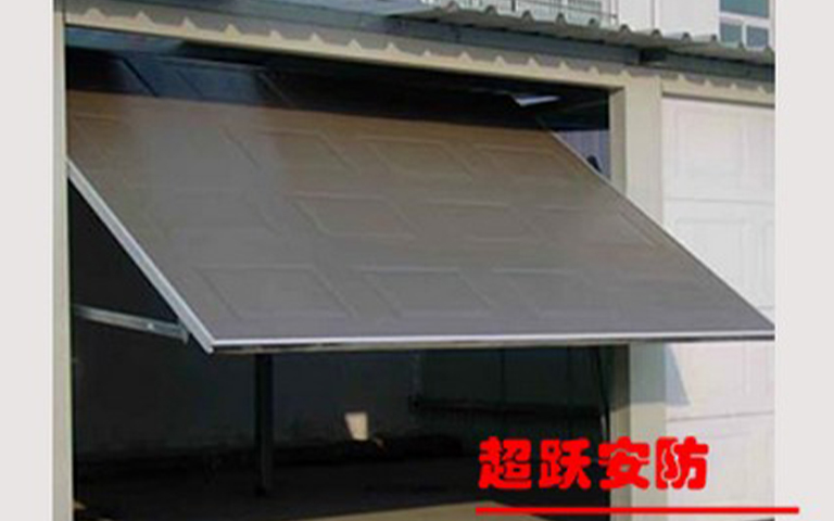 2013.6.27武警油庫選用山西超躍翻板車庫門 2013.6.27武警油庫選用山西超躍翻板車庫門