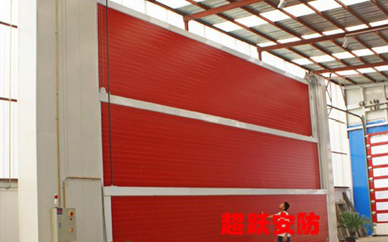 2013.6.26山西五建大同玄武巖項目丁經(jīng)理選購太原超躍工業(yè)翻板提升門 2013.6.26山西五建大同玄武巖項目丁經(jīng)理選購太原超躍工業(yè)翻板提升門