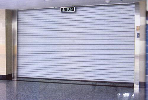 鋁合金發(fā)泡卷簾門(mén)